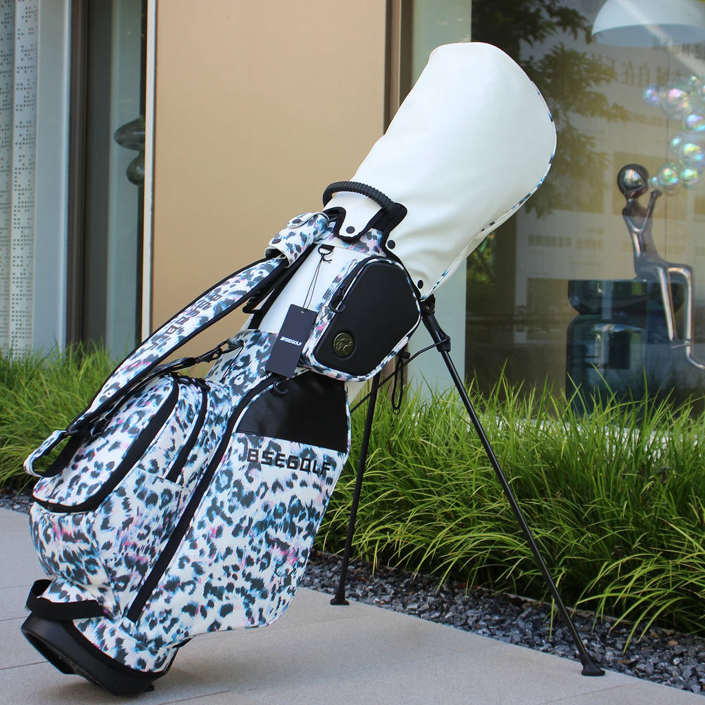 The Featherlite Stand Bag